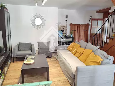 Maison, 84 m²