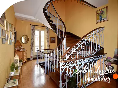 Maison, 232,54 m²