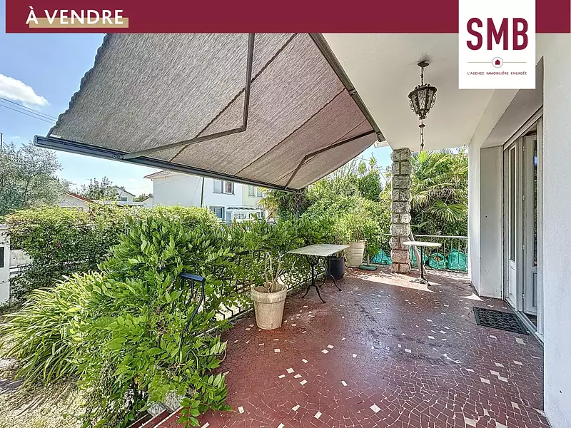 Maison, 94 m²