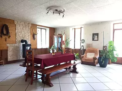Maison, 220 m²