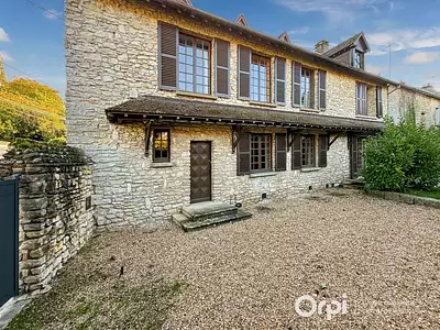 Maison, 249 m²