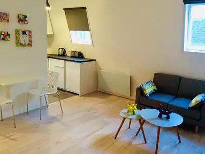 275 000 € 11 000 €/m² Appartement • 25 m² • 1 pièce Paris 17ème (75017)