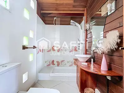 Maison, 260 m²