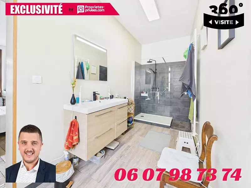 Maison, 300 m²