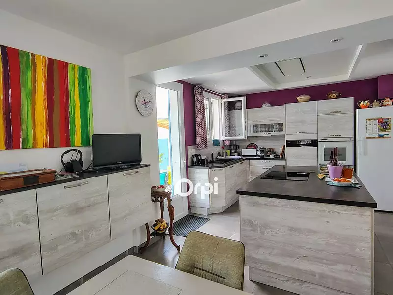 Maison, 140 m²
