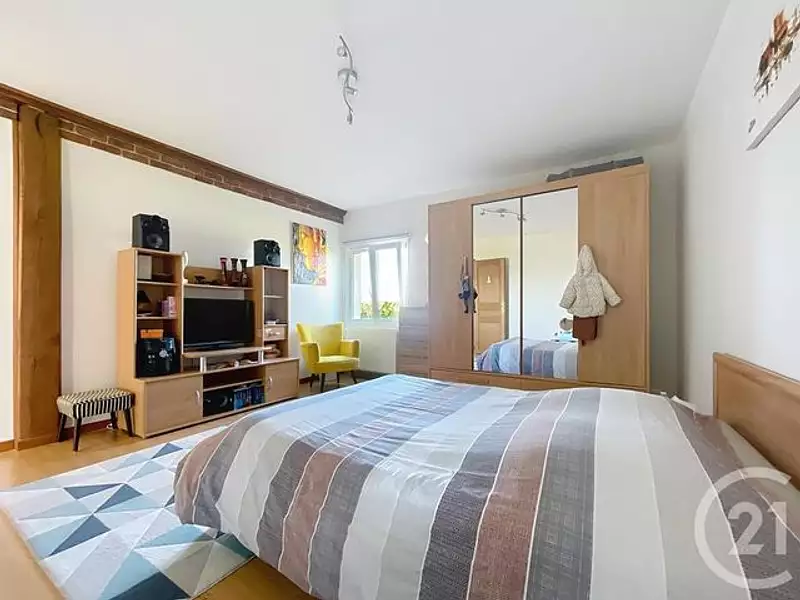 Maison, 218 m²