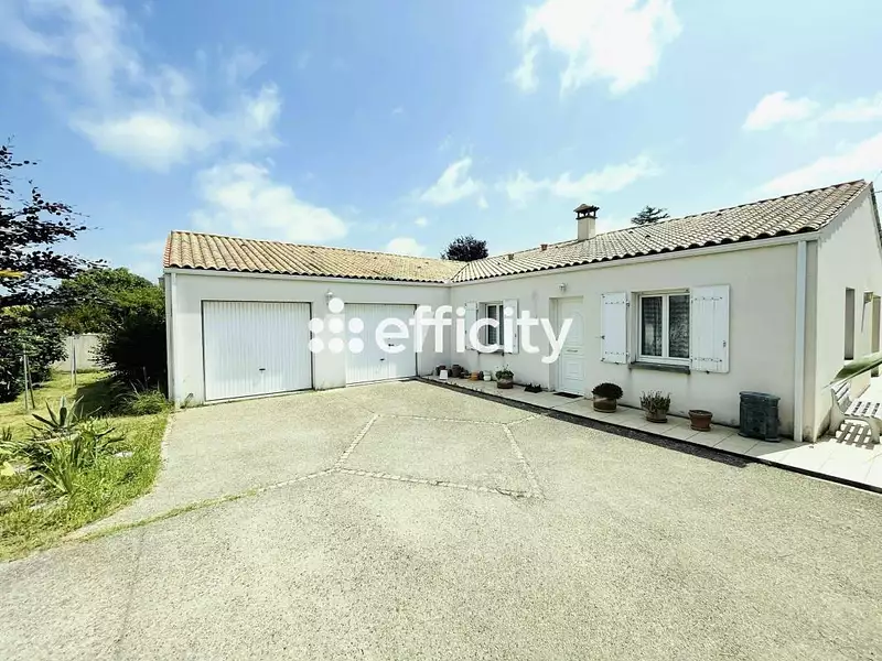 Maison, 156 m²