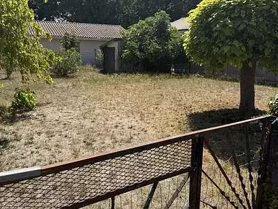 Terrain, 305 m²