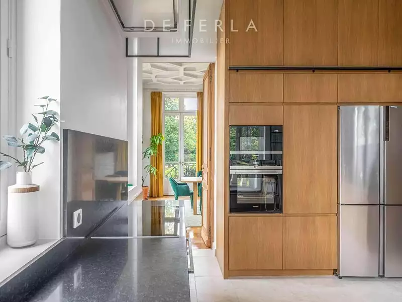 Maison, 826 m²