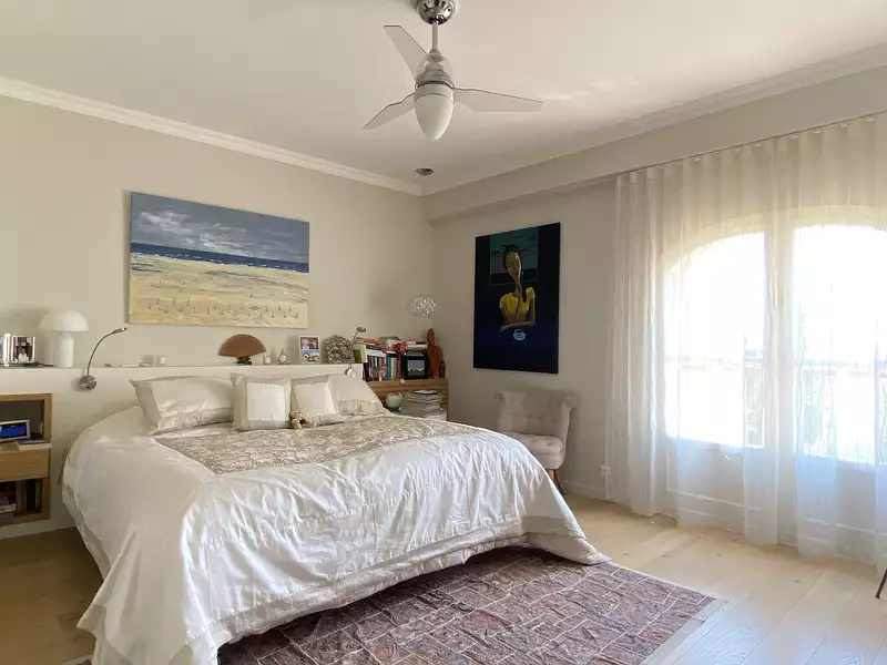 Maison, 240 m²
