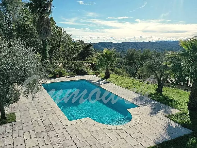Maison, 208 m²