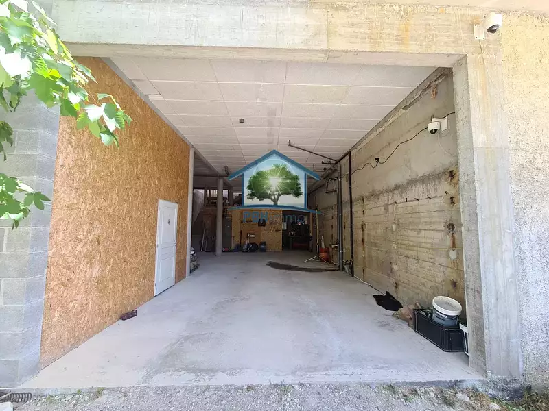 Maison, 340 m²