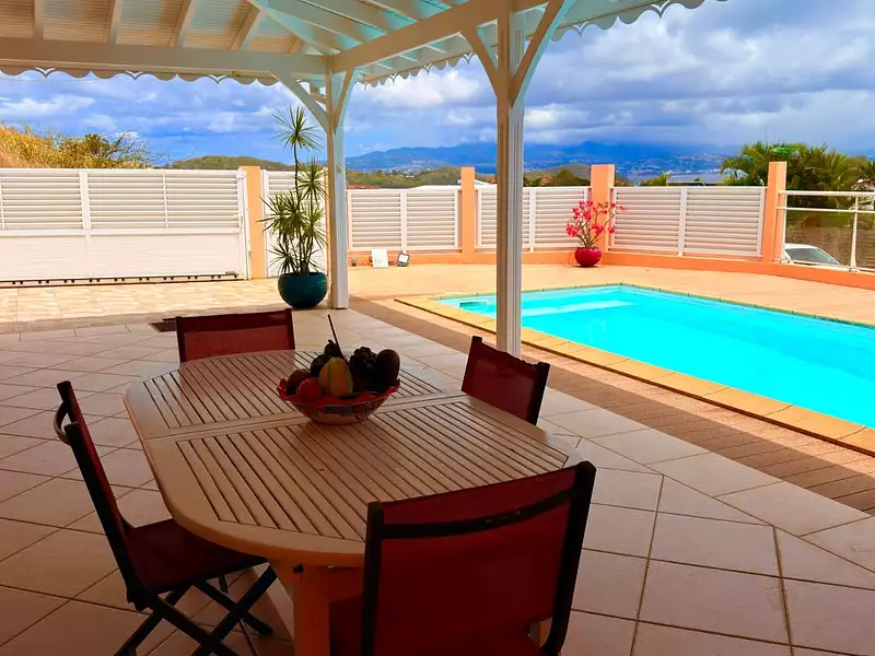 Maison, 165 m²