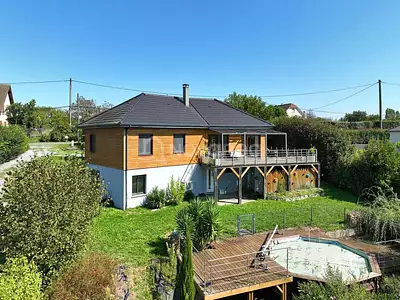 Maison, 169 m²