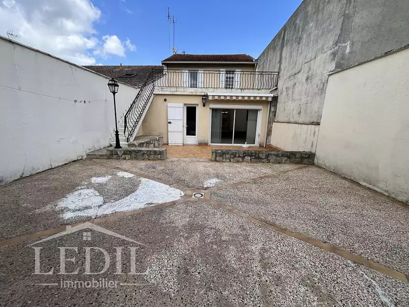 Maison, 130 m²
