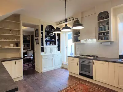 Maison, 230 m²