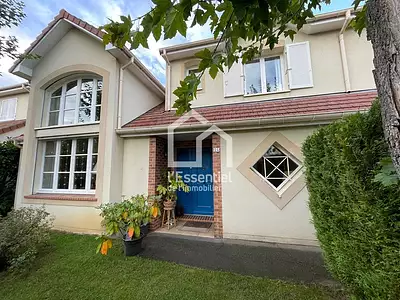 Maison, 180 m²