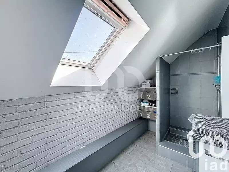 Maison, 182 m²