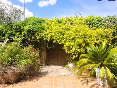Maison, 240 m²