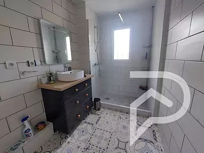 Maison, 83 m²