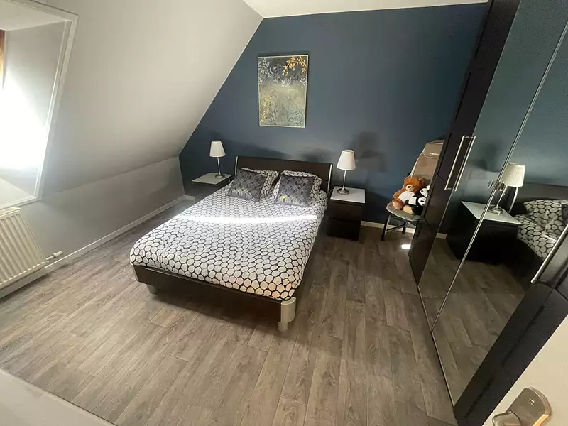 Maison, 225 m²