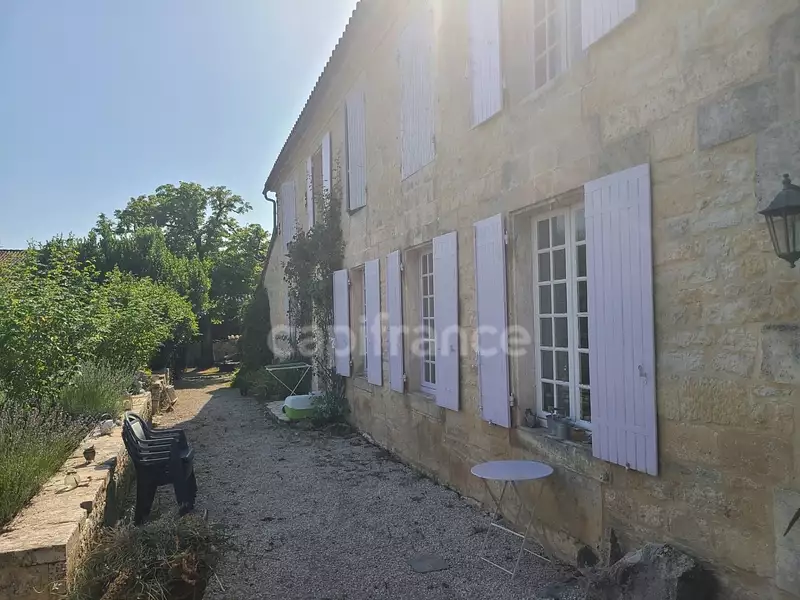 Maison, 207 m²