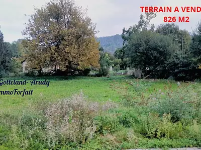 Terrain, 826 m²