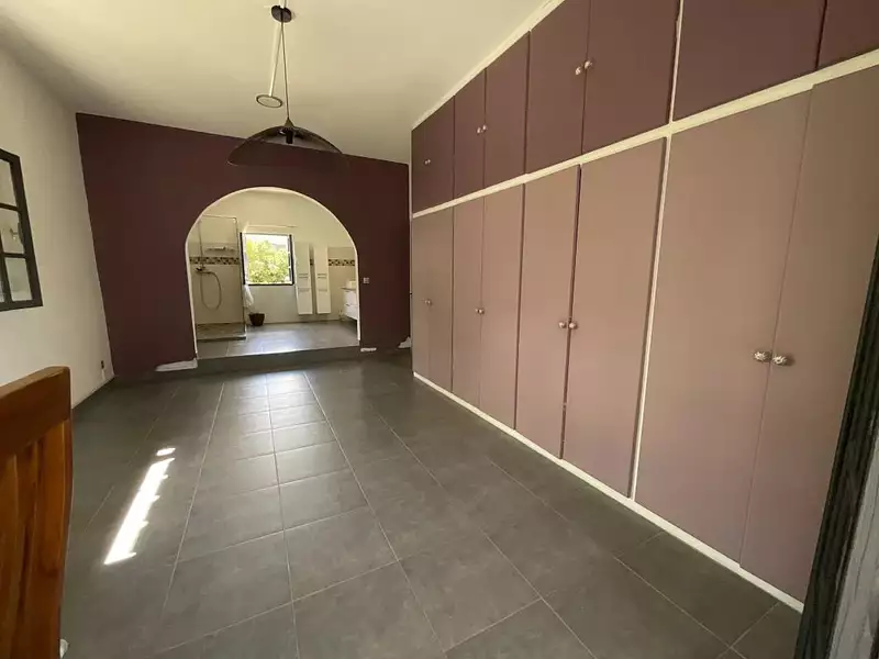 Maison, 310 m²