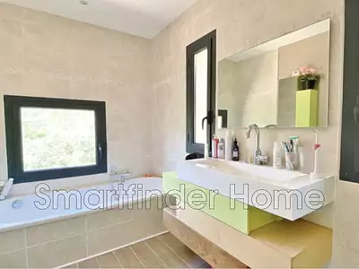 Maison, 194 m²