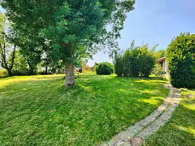 Maison, 240 m²