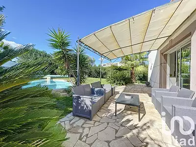 Maison, 210 m²