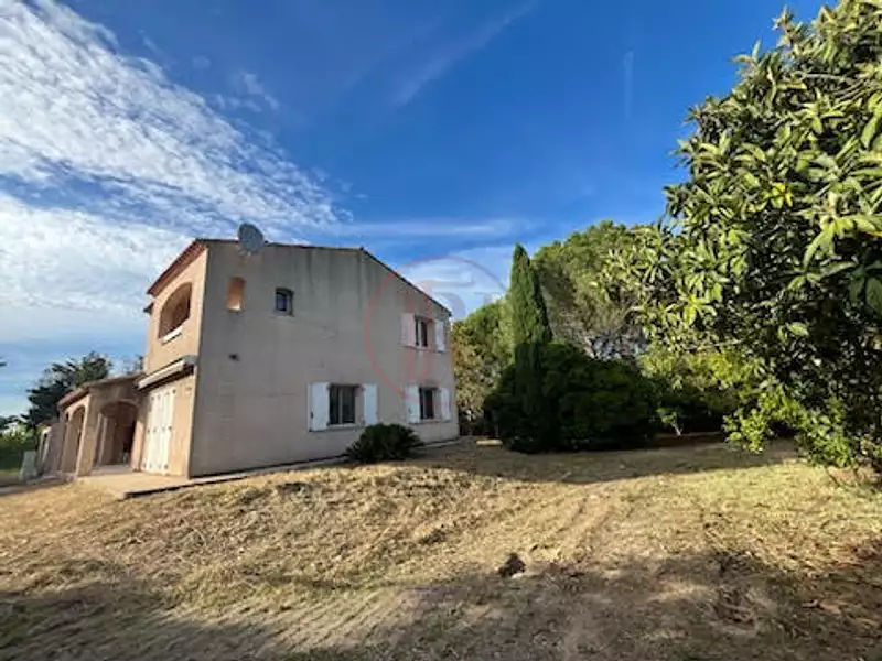 Maison, 200 m²