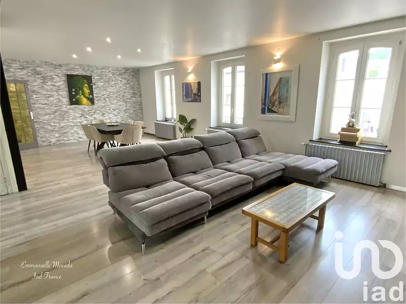 Maison, 230 m²