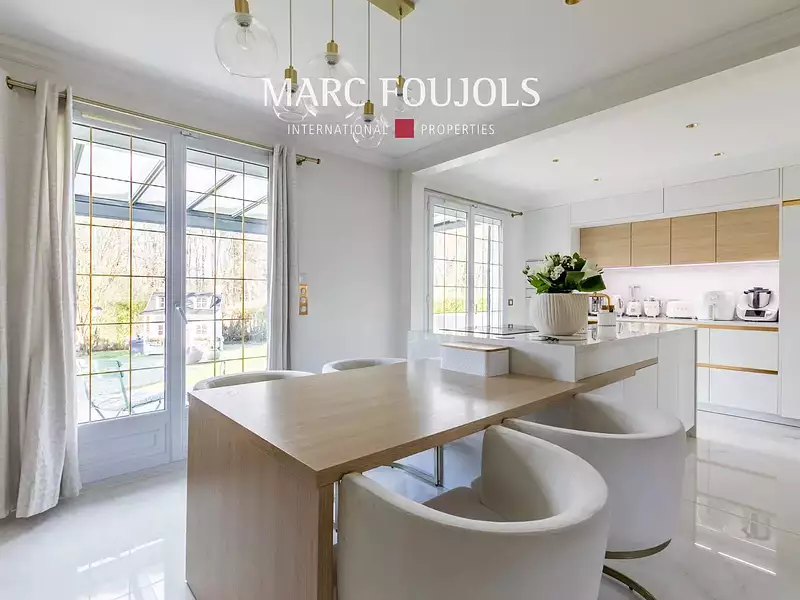 Maison, 160 m²