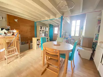 Maison, 83 m²