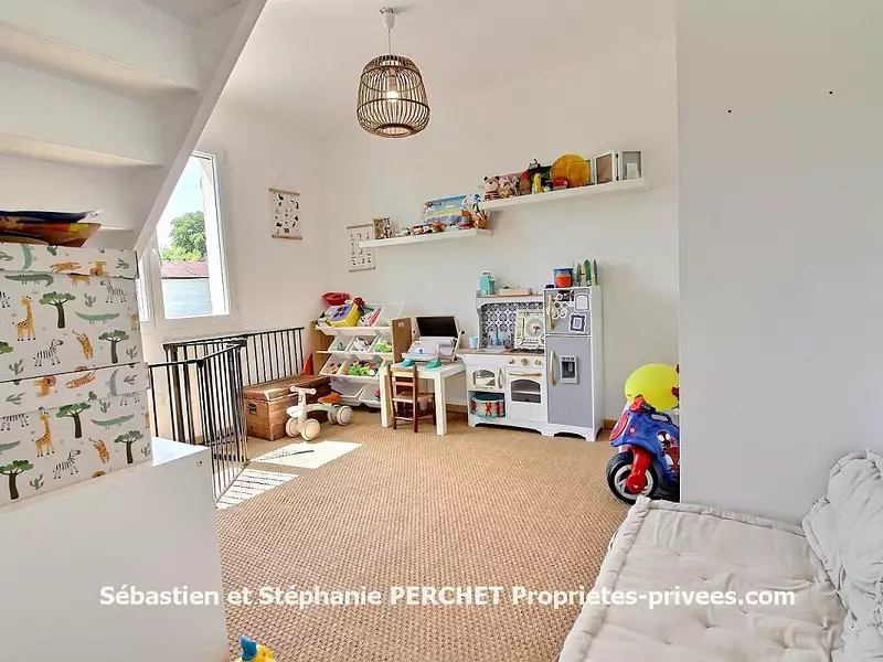 Maison, 147 m²