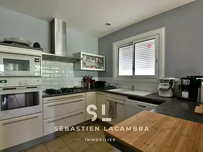 Maison, 162 m²