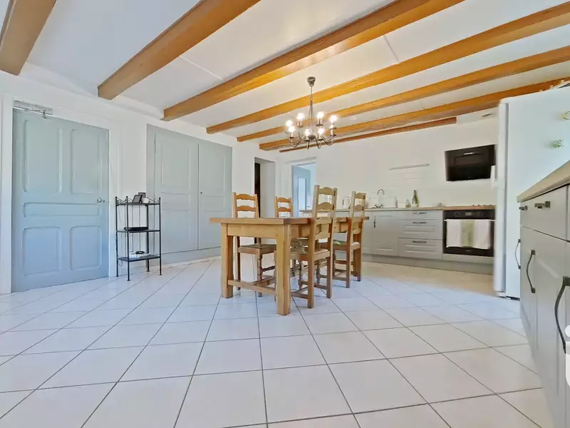 Maison, 193 m²
