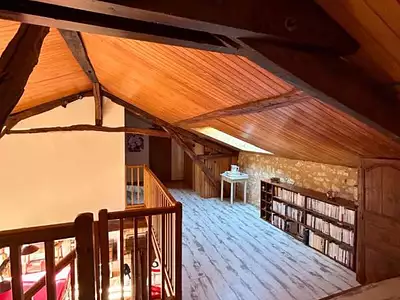 Maison, 216 m²