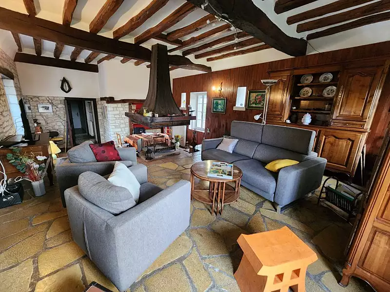 Maison, 176 m²