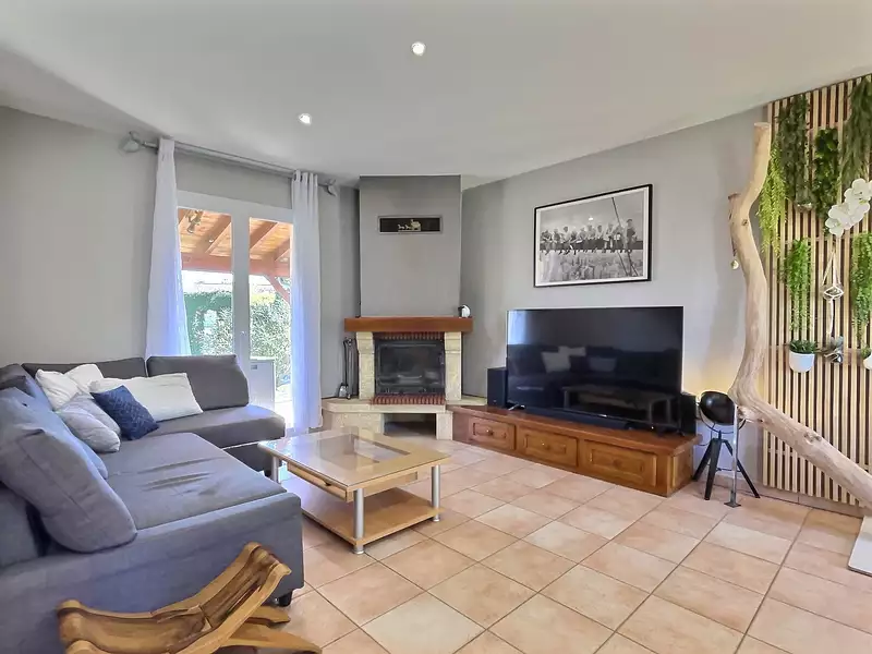 Maison, 93 m²
