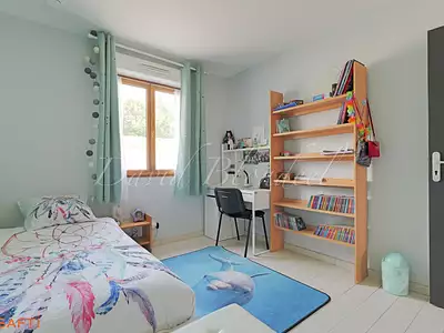 Maison, 167 m²