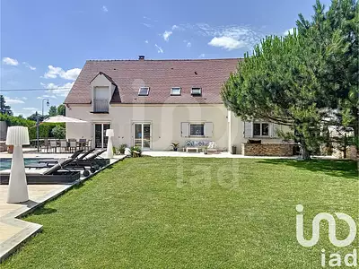 Maison, 256 m²