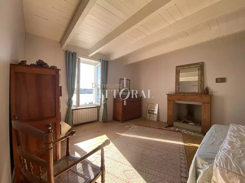 Maison, 180 m²
