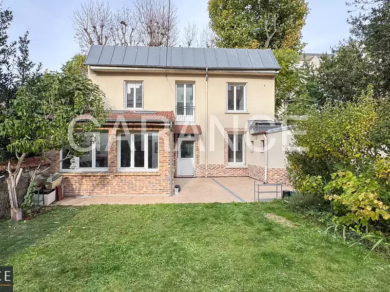 Maison, 83,04 m²