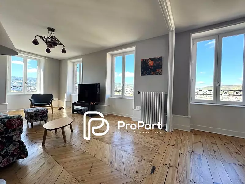 Appartement, 219,5 m²
