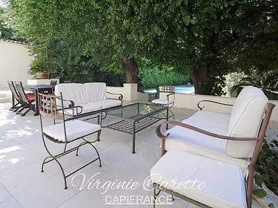 Maison, 233 m²