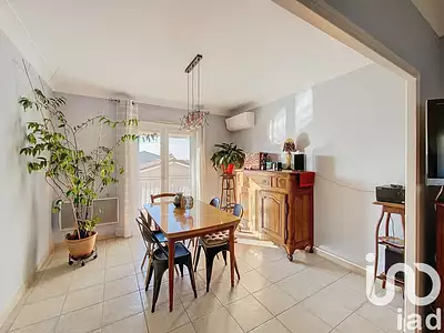 Maison, 195 m²