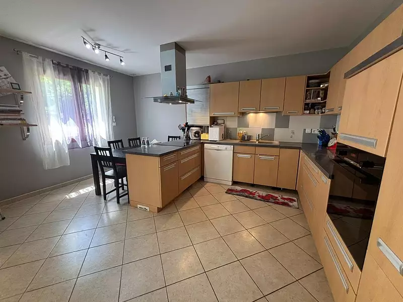 Maison, 157 m²