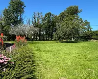 Terrain, 874 m²